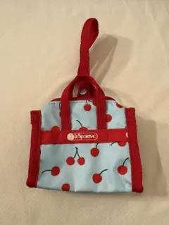 LeSportsac レスポ　神崎恵コラボ　ミニポーチ チャーム　チェリーソーダのサムネイル