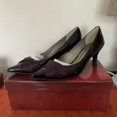 elegance卑弥呼　エナメルパンプス