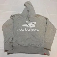 【new balance】 パーカー　M