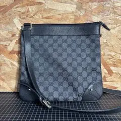 Item thumbnail for item 1092d3c1-16c7-483a-b4bc-170b444b359b