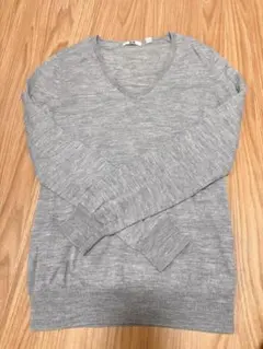 最終お値下げ　美品　UNIQLO エクストラファインメリノウール グレーM♪