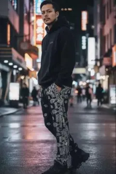 新品 アミリ/AMIRI スウェットパンツ バンダナロゴ レザーパッチ付 黒 