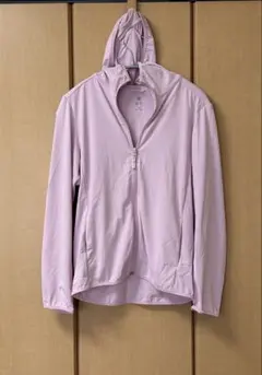 UNIQLO フード付きジップアップパーカー 150