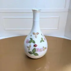 【美品】ウェッジウッド　ワイルドストロベリー　花瓶　新品　未使用のサムネイル