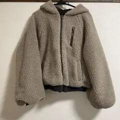 フード付きベージュフリースジャケット リバーシブル仕様
