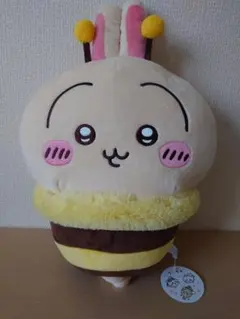 ちいかわ ハチさんBIGぬいぐるみ うさぎ - メルカリ