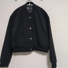 ZARA ブラック ジャンパー・ブルゾン