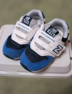 Item thumbnail for item e190e927-17f8-43e4-84f4-7b4d92ced957