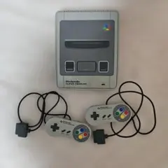 スーパーファミコン 本体とコントローラー2個セット