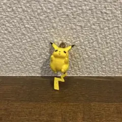 ピカチュウ　ポケモン　当時物　フィギュア