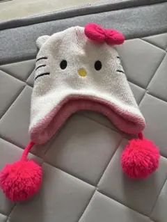 ハローキティ　ニット帽　冬