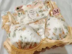ノンワイヤー ブラジャー ショーツ セット Mサイズ