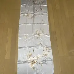 高級シルク100% ロングストール（上品な花柄）のサムネイル