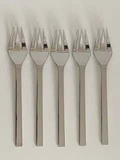 Item thumbnail for item 60a4db71-e9e0-4574-b2e7-f96a8cc590ea