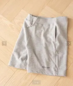 （未使用、タグ付き）ビューティ&ユース　ショートパンツ　グレー