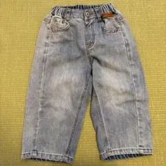 Item thumbnail for item dff84b8a-74bc-4e72-84df-60140392f575