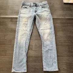 UNIQLO JEANS ダメージ加工 ライトブルー