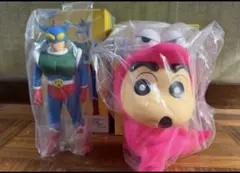 クレヨンしんちゃんとアクション仮面フィギュア