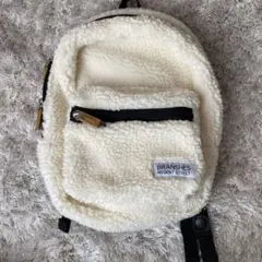 BRANSHES アイボリー ボアリュック
