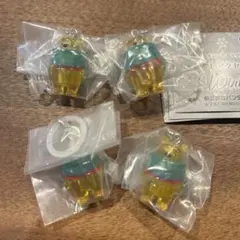 ディズニー めじるしアクセサリー winter くまのプーさんばっかり4個ガチャ