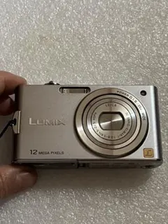 パナソニック LUMIX DMC-FX70 デジカメ ゴールド - メルカリ