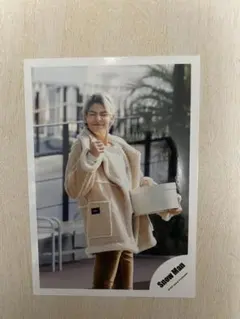 Item thumbnail for item 0970d6ea-2d84-4f95-9aae-78e8b8041eee