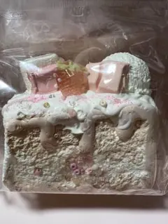 【新作】7mo sakura strawberry cake　スクイーズ　イチゴ 7moスクイーズ いちごアイスケーキsakura strawberry cake - メルカリ