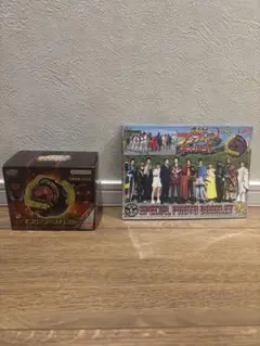 ◇ 競馬 JRA ◇ メモリアルヒーロー缶バッジ ◇未開封BOX 全24