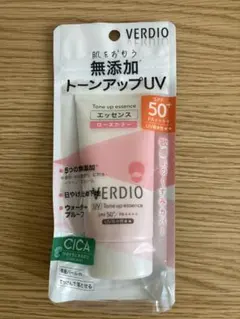 日焼け止め　VERDIO トーンアップUV エッセンス SPF50+　CICAのサムネイル