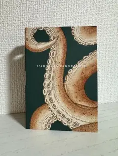 L'Artisan Parfumeur Crepusculum Mirabileのサムネイル
