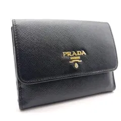 プラダ 二つ折り財布 サフィアーノレザー ブラック ピンク ゴールド金具 ロゴ