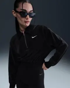 NIKE ナイキ　ベロア クロップド　ジップトップ