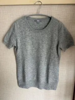 ユニクロ UNIQLO カシミヤ100%クールネックセーター　M