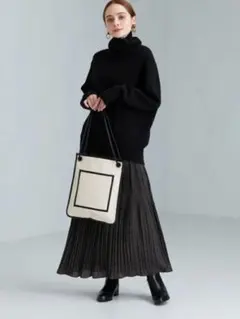 グリーンレーベルリラクシング　ダマスク プリント マジョリカプリーツスカート