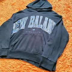 ★★ニューバランスの黒パーカー3です★★