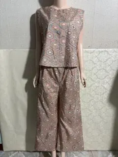 着物リメイクノースリーブセットアップ　3月下司発送　正絹着物