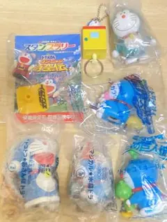 ドラえもん フィギュアとキーホルダーセット