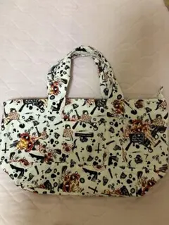 美品　ヒステリックミニ　ヒスミニ　マザーズバッグ　総柄　保育園　お出掛け　出産