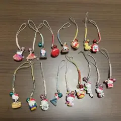キティ♡レアご当地限定‼️ストラップ20点セット② - メルカリ