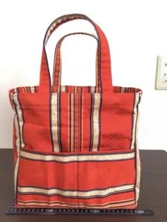 Item thumbnail for item a961a11a-fbe7-4fa1-9746-67563d0ad0cf