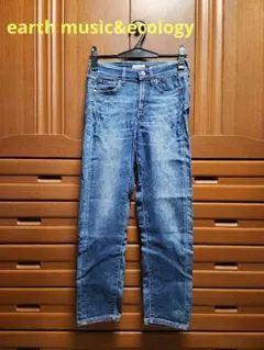 Item thumbnail for item ba090de3-f172-4bf3-af25-c9e9941e415a