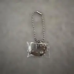 ハローキティ メタルキーホルダー