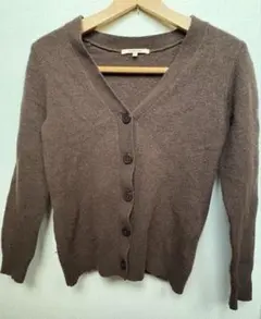 ユニクロ　毛100 ブラウン Vネックカーディガン