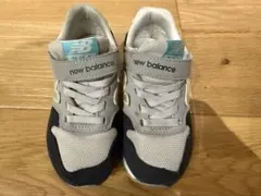 ニューバランス　靴