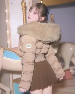 2026年最新】michellMacaron カラー：ベージュ系 ダウンジャケットの