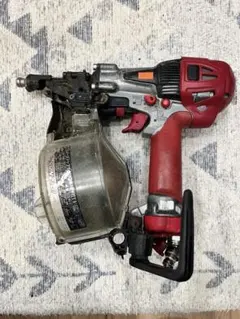 マックス 高圧釘打ち機65mm N65 鉄砲 エアガン ロール釘 MAX nJ - メルカリ