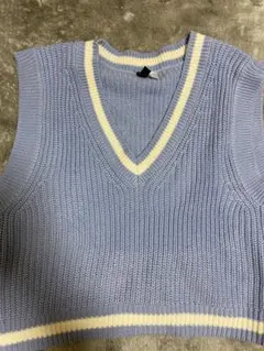 H&M ニットベスト　ショート丈