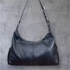 極美品✨FOLNUA Voie bdg ワンショルダー - メルカリ