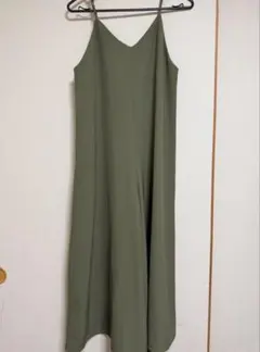 キャミソールサロペット　サロペット　オールインワン　ハニーズ　オリーブグリーンのサムネイル