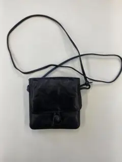 レザーサコッシュ